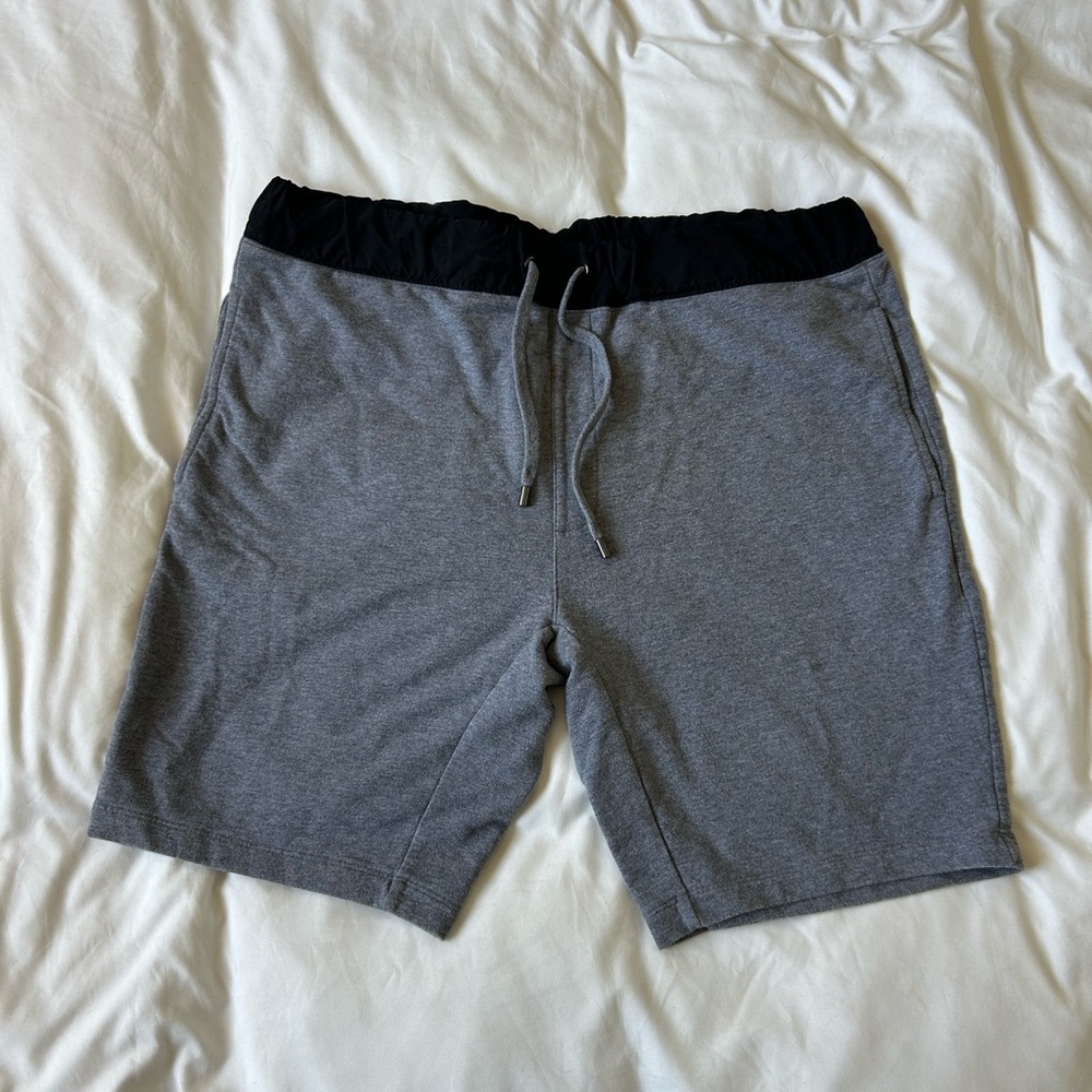 Michael Kors Gray Drawstring Lounge Shorts | Size Large